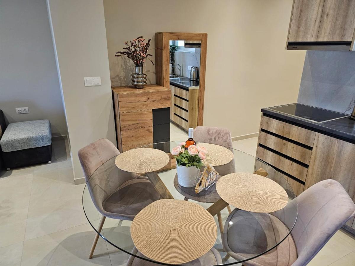 Agora Luxury Apartment 3 لوتراكي المظهر الخارجي الصورة
