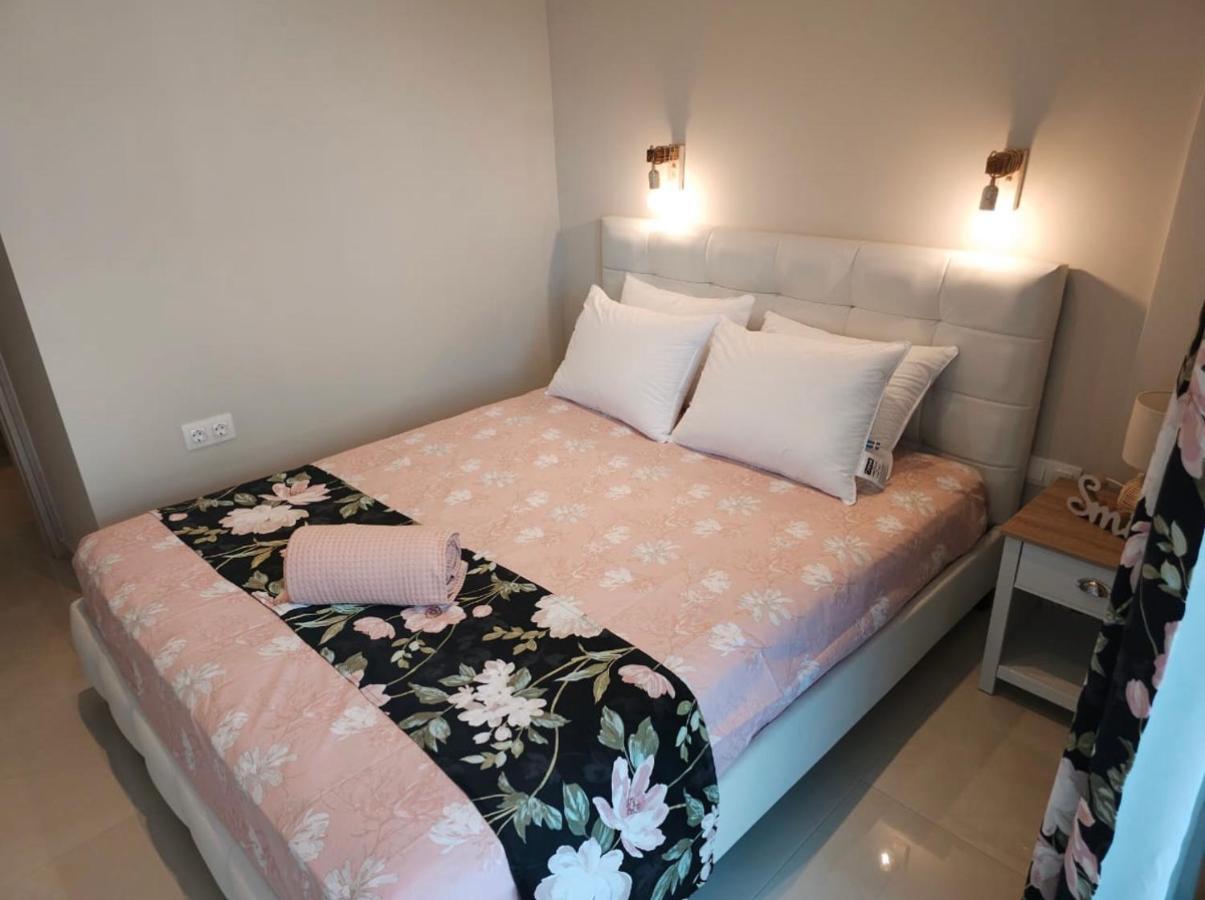 Agora Luxury Apartment 3 لوتراكي المظهر الخارجي الصورة